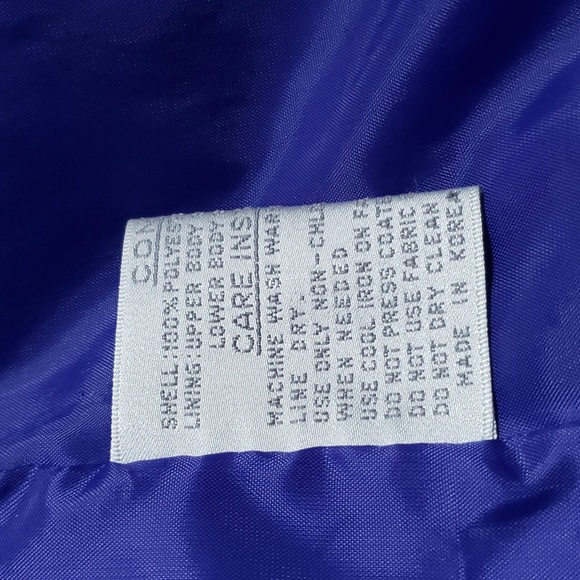 AT EASE Vintage/ Retro Button Up Belted Rain Trench Coat Size 9 - Picture 10 of 16